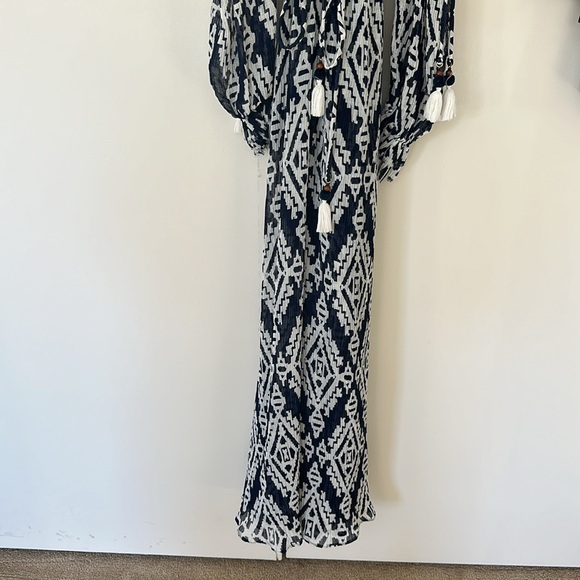 Navy Tory Burch Wrap Dress. Worn once - Picture 7 of 8